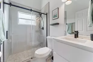 5192 Lochwood Ct, Naples, FL 34112 - Photo 13