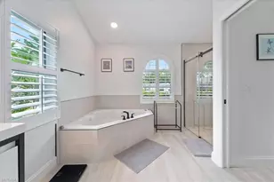 5192 Lochwood Ct, Naples, FL 34112 - Photo 9