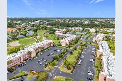 150 Turtle Lake Ct #309, Naples, FL 34105 - Photo 1