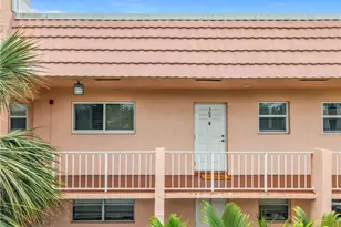 150 Turtle Lake Ct, Naples, FL 34105 - Photo 9