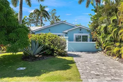 792 108th Ave N, Naples, FL 34108 - Photo 23