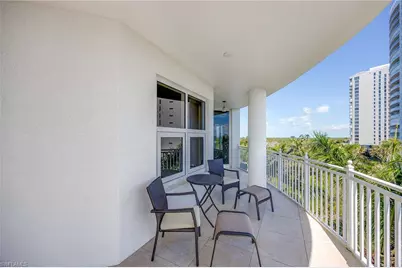 13675 Vanderbilt Dr #510, Naples, FL 34110 - Photo 37