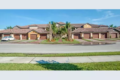 9521 Avellino Way #2426, Naples, FL 34113 - Photo 3