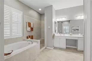 11119 Laughton Cir, Fort Myers, FL 33913 - Photo 15