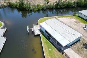 17931 Peppard Dr, Fort Myers Beach, FL 33931 - Photo 5