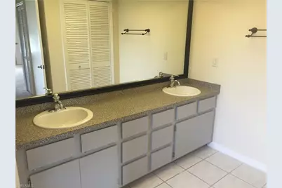 132 NE 7th Ave, Cape Coral, FL 33909 - Photo 13