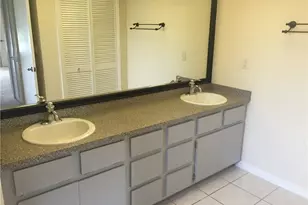 132 NE 7th Ave, Cape Coral, FL 33909 - Photo 13