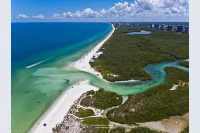 975 Tivoli Ct, Naples, FL 34104 - Photo 43