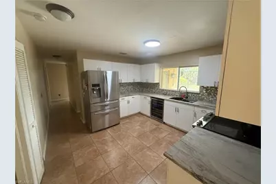 4335 18th Ave SE, Naples, FL 34117 - Photo 5