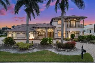 842 Miramar Ct, Cape Coral, FL 33904 - Photo 1