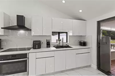 4411 Rose St, Valrico, FL 33596 - Photo 11