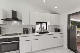 4411 Rose St, Valrico, FL 33596 - Photo 11