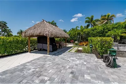 13613 Snapper Ln, Naples, FL 34114 - Photo 31