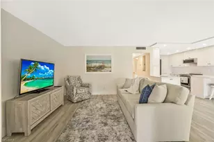 354 Harbour Dr, Naples, FL 34103 - Photo 13