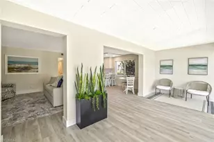 354 Harbour Dr, Naples, FL 34103 - Photo 19