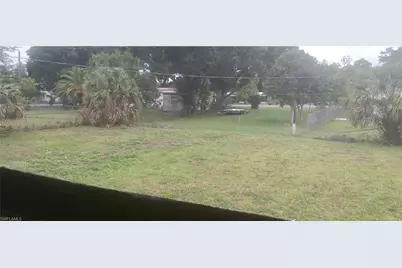 771 Avenue E NW, Moore Haven, FL 33471 - Photo 13