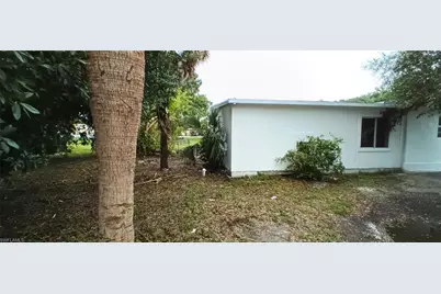 771 Avenue E NW, Moore Haven, FL 33471 - Photo 7