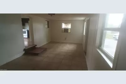 771 Avenue E NW, Moore Haven, FL 33471 - Photo 9