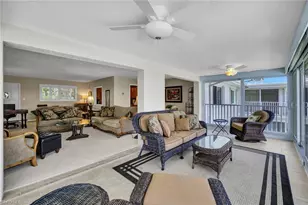 386 Harbour Dr, Naples, FL 34103 - Photo 15