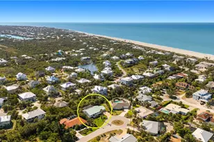 548 Chert Ct, Sanibel, FL 33957 - Photo 3