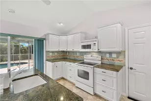 548 Chert Ct, Sanibel, FL 33957 - Photo 11