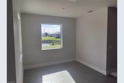 3607 SW 8th Ct, Cape Coral, FL 33914 - Photo 7