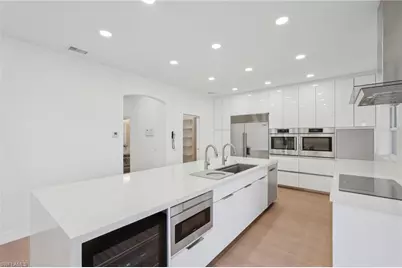 5541 Harborage Dr, Fort Myers, FL 33908 - Photo 17