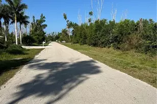 5578 Easy St, Bokeelia, FL 33922 - Photo 7