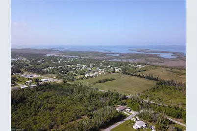 5578 Easy St, Bokeelia, FL 33922 - Photo 5