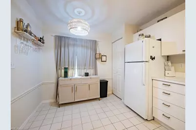 208 Furse Lakes Cir #D6, Naples, FL 34104 - Photo 9