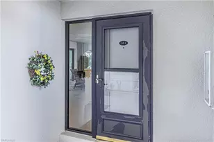 525 Seaview Ct, Marco Island, FL 34145 - Photo 7