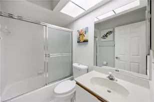 822 Gulf Pavillion Dr, Naples, FL 34108 - Photo 17