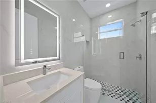 835 NE 7th Ave, Cape Coral, FL 33909 - Photo 29