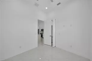 835 NE 7th Ave, Cape Coral, FL 33909 - Photo 17