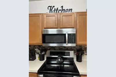 10112 Spyglass Hill Ln, Fort Myers, FL 33966 - Photo 5