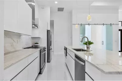 1625 NE 5th Ter, Cape Coral, FL 33909 - Photo 13