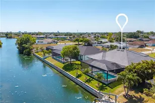 1625 NE 5th Terrace, Cape Coral, FL 33909 - Photo 3