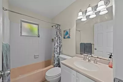 3824 SE 10th Pl, Cape Coral, FL 33904 - Photo 13