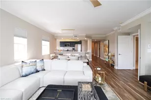 35 Bluebill Ave, Naples, FL 34108 - Photo 19