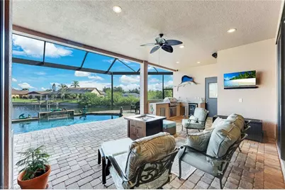 225 SW 12th Ter, Cape Coral, FL 33991 - Photo 25