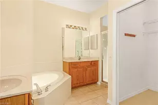 7780 Woodbrook Cir, Naples, FL 34104 - Photo 13