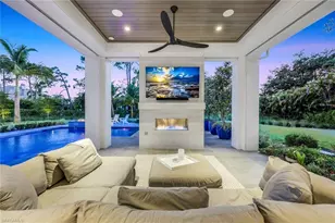 493 Carica Rd, Naples, FL 34108 - Photo 21