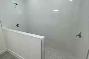 829 Gillian Ave, Lehigh Acres, FL 33974 - Photo 9