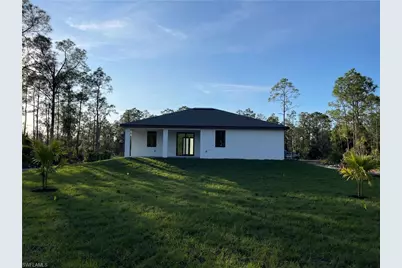 829 Gillian Ave, Lehigh Acres, FL 33974 - Photo 3