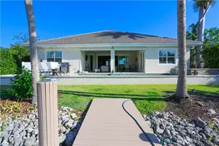 1480 Curlew Ave, Naples, FL 34102 - Photo 39