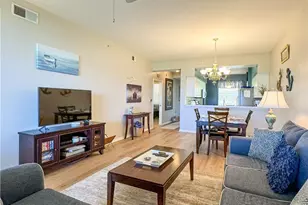 2720 Cypress Trace Cir, Naples, FL 34119 - Photo 5