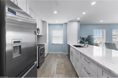 3483 Gulf Shore Blvd N #604, Naples, FL 34103 - Photo 9