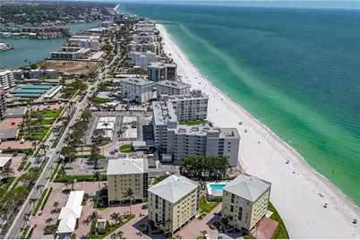 3483 Gulf Shore Blvd N #604, Naples, FL 34103 - Photo 1