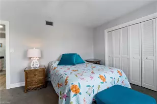 3483 Gulf Shore Blvd N, Naples, FL 34103 - Photo 15