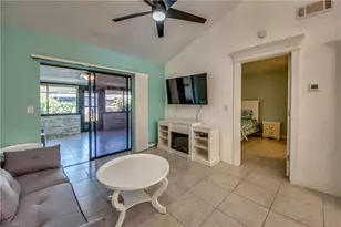 3914 SW 8th Ct, Cape Coral, FL 33914 - Photo 17